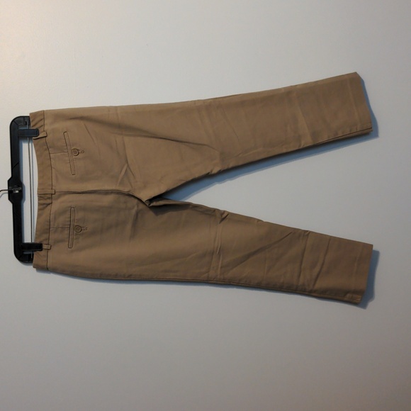 Van Heusen size 6 stretch tan pants - Picture 5 of 9